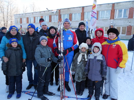 10:07 Семейные команды города Шумерли в соревнованиях на призы Главы Чувашской Республики показали спортивный дух и настрой